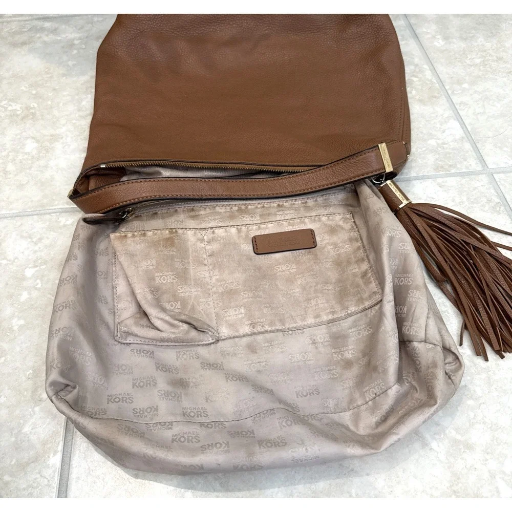 Michael Kors Slouch Purse Shoulder‎ Bag Tassel Brown Leather Hobo Boho Festival